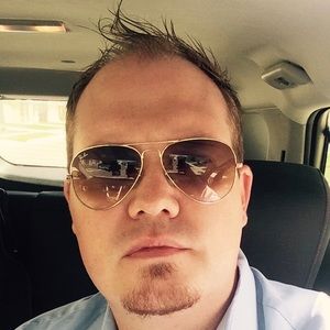 Meet your Posher, Justin